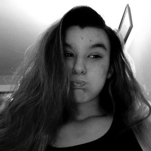 Meet your Posher, Liz